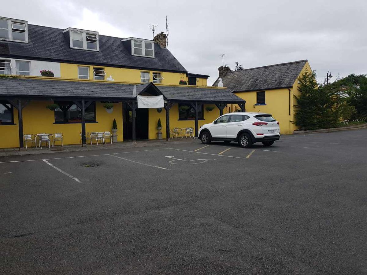 Bit And Bridle Bed & Breakfast Tipperary Exterior photo